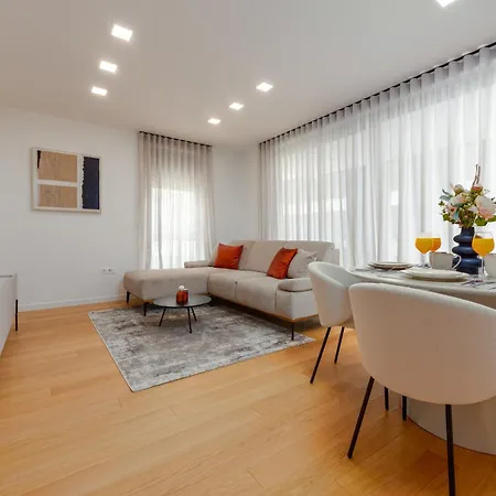 Zaria Luxury דירה